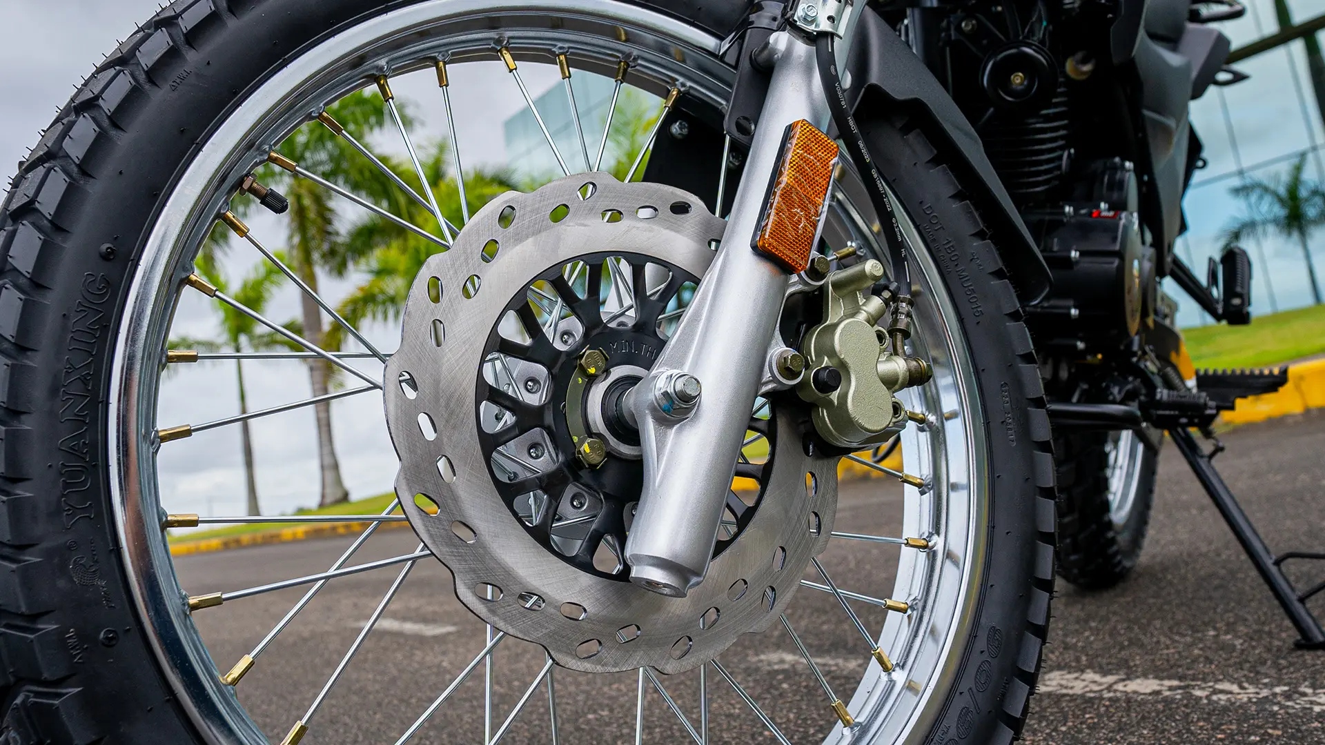 Suspensão e Freios — SHI 175